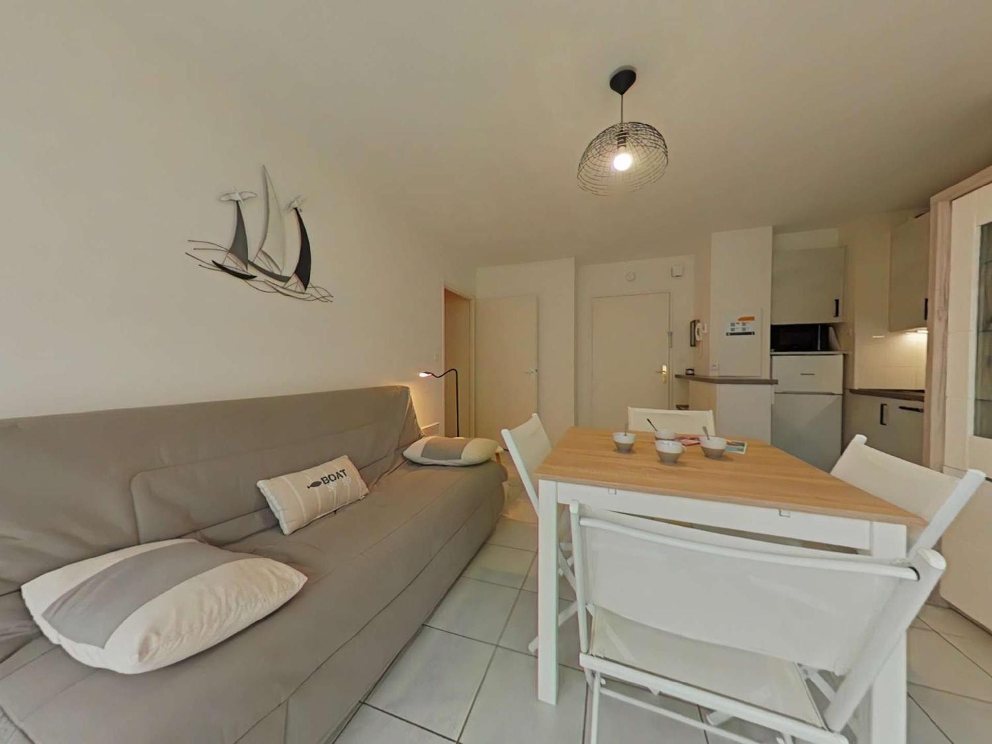 Appartement 2 Pieces Avec Parking Prive, Proche Plage Et Commerces, Saint-Gilles-Croix-De-Vie - Fr-1-224-783 ภายนอก รูปภาพ